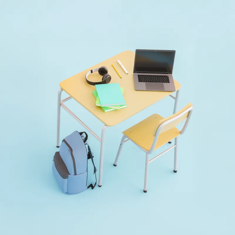 Schreibtisch mit Notebook und Schulsachen Schreibtisch mit Notebook und Schulsachen
